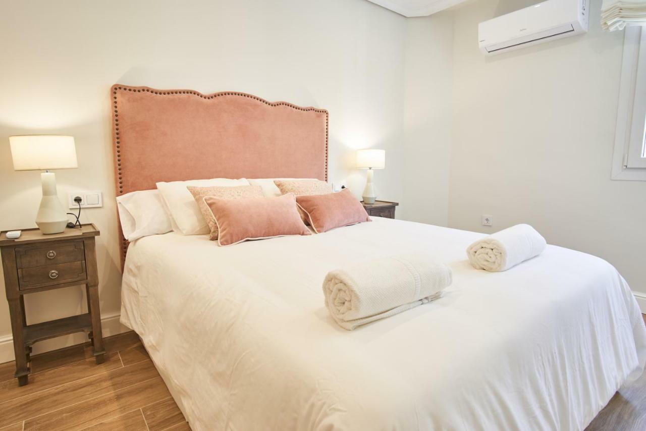 Arjona Riverside Central Deluxe By Valcambre Sevilla Exterior foto